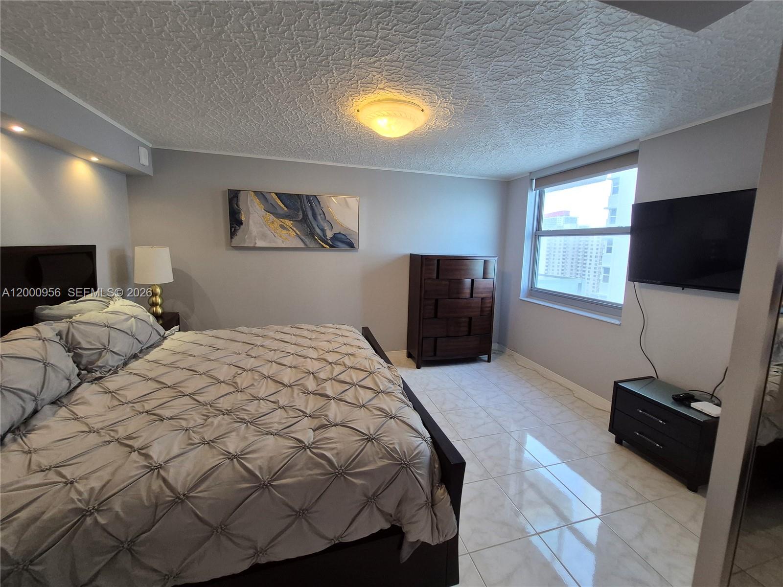 MALAGA TOWERS CONDO - Residential