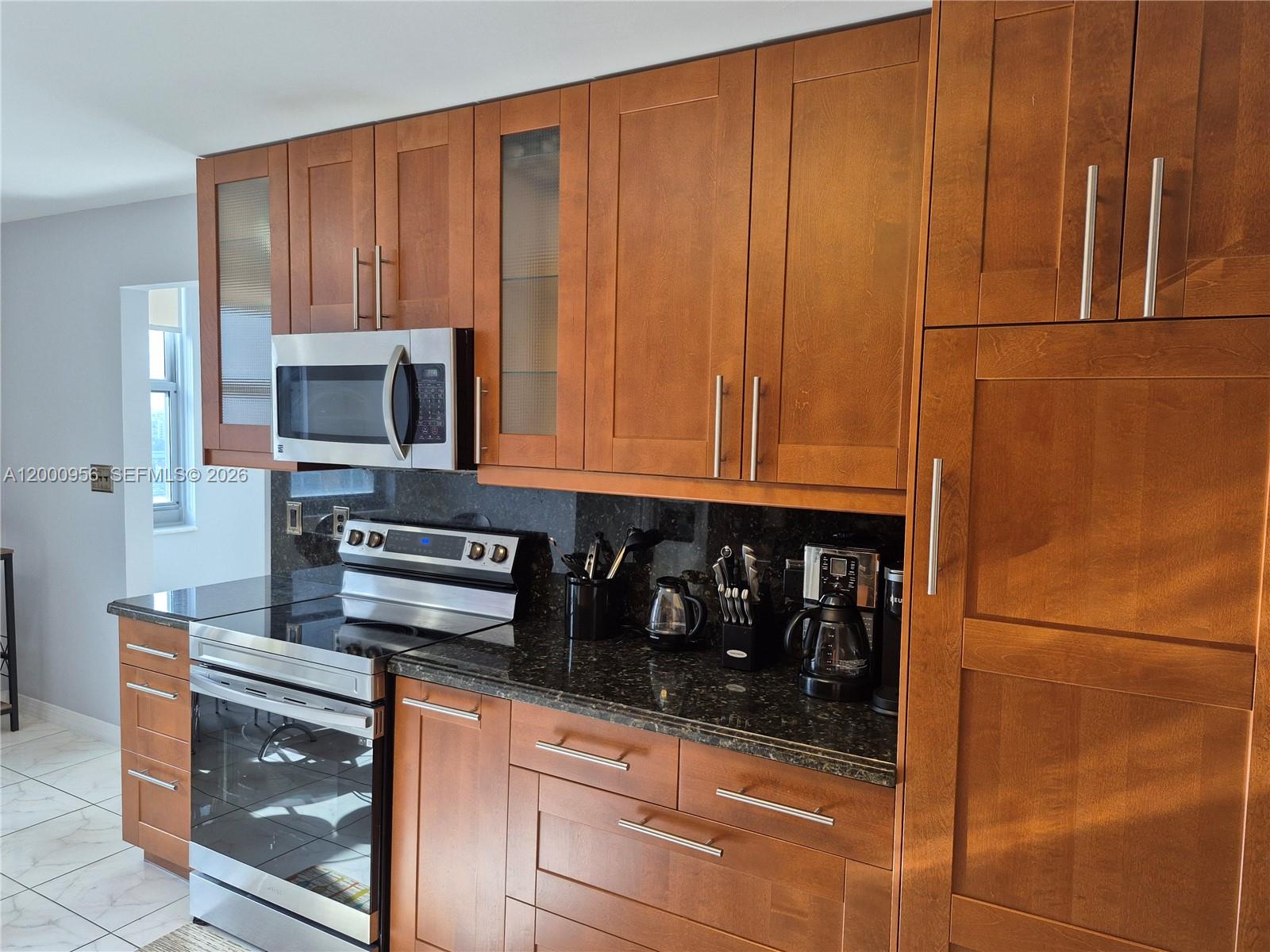 MALAGA TOWERS CONDO - Residential