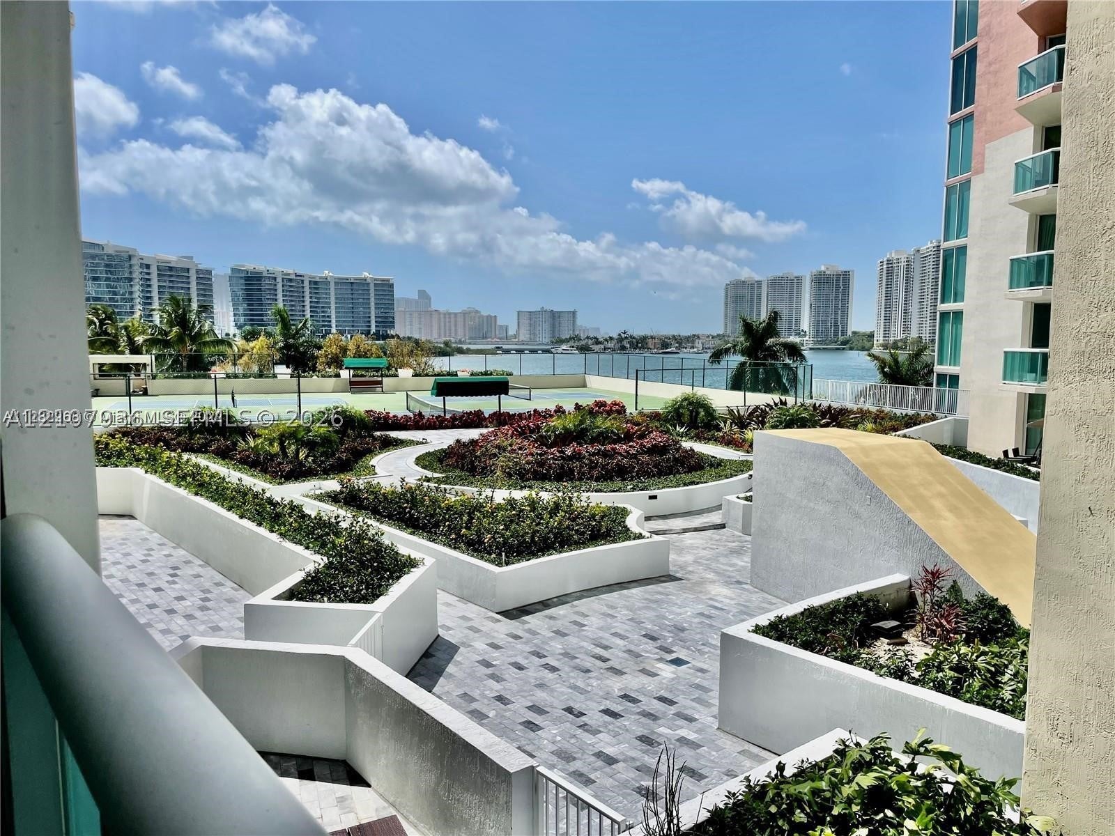 3370 Hidden Bay Dr 510