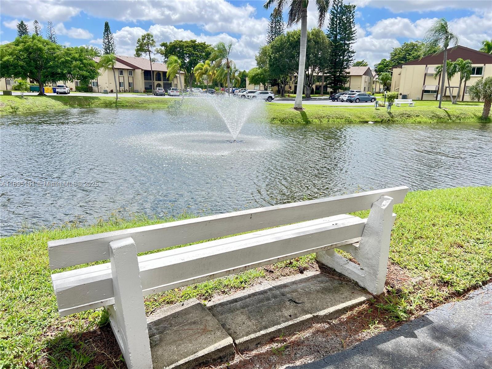 View photos, virtual tours, details... 340 Pine Ridge Cir D-1