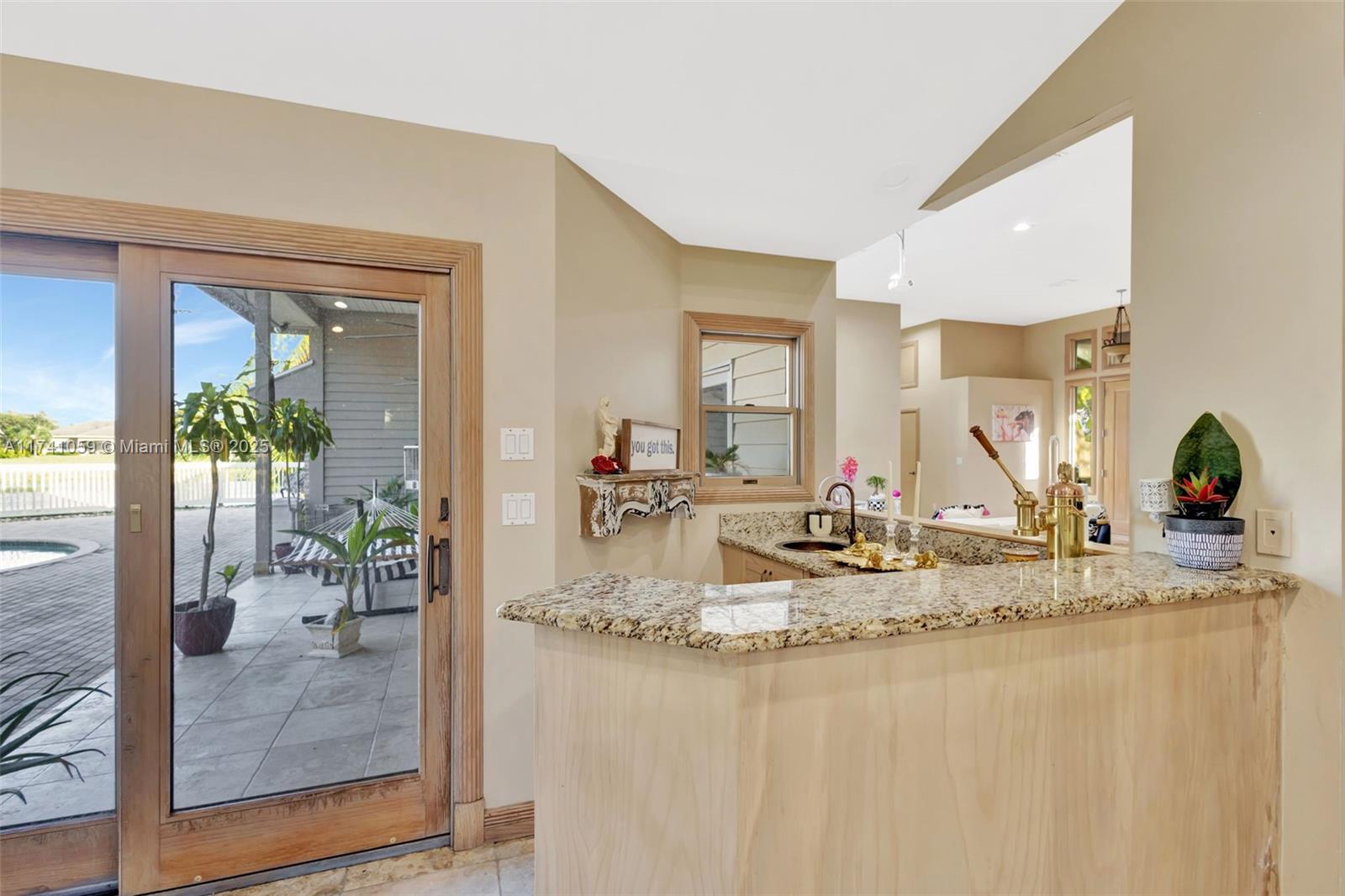 LAKERIDGE - Residential