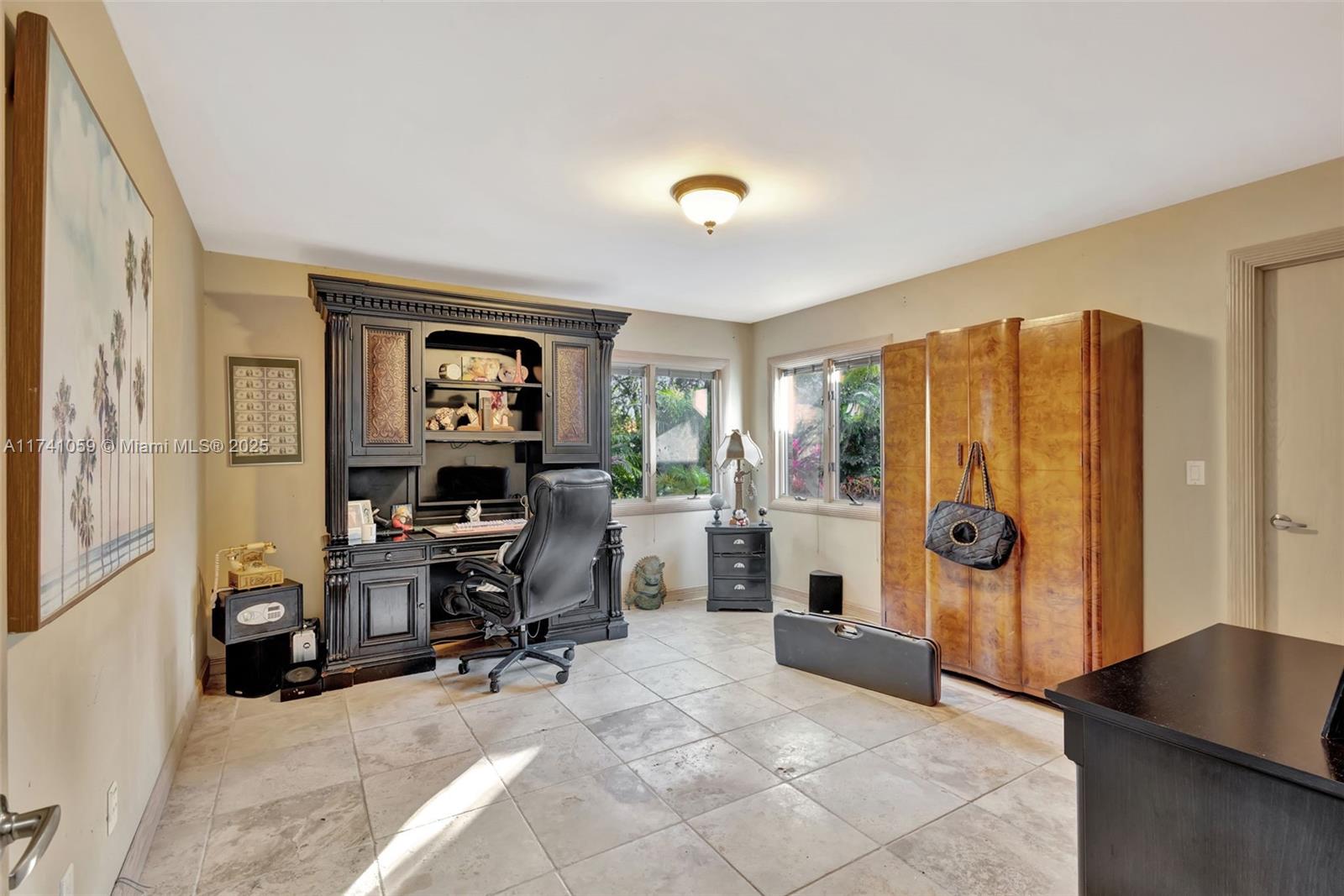 LAKERIDGE - Residential