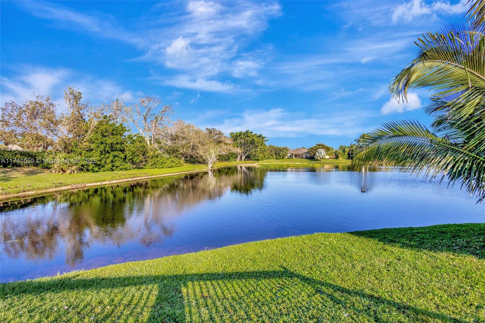 LAKERIDGE - Residential