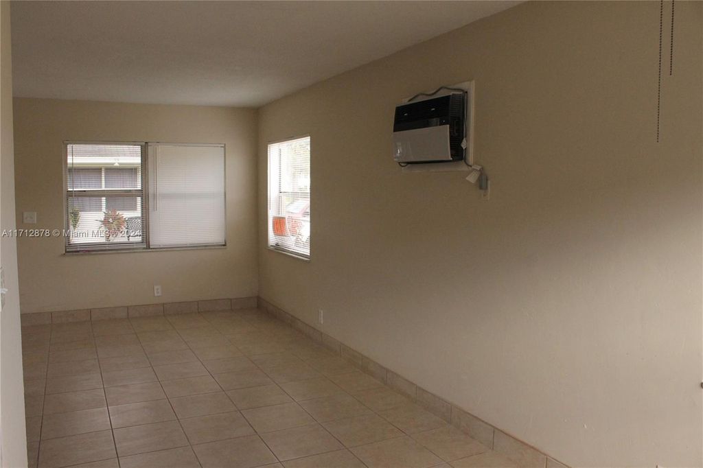 Photo of Pompano Beach, FL 33060 (MLS # A11712878)