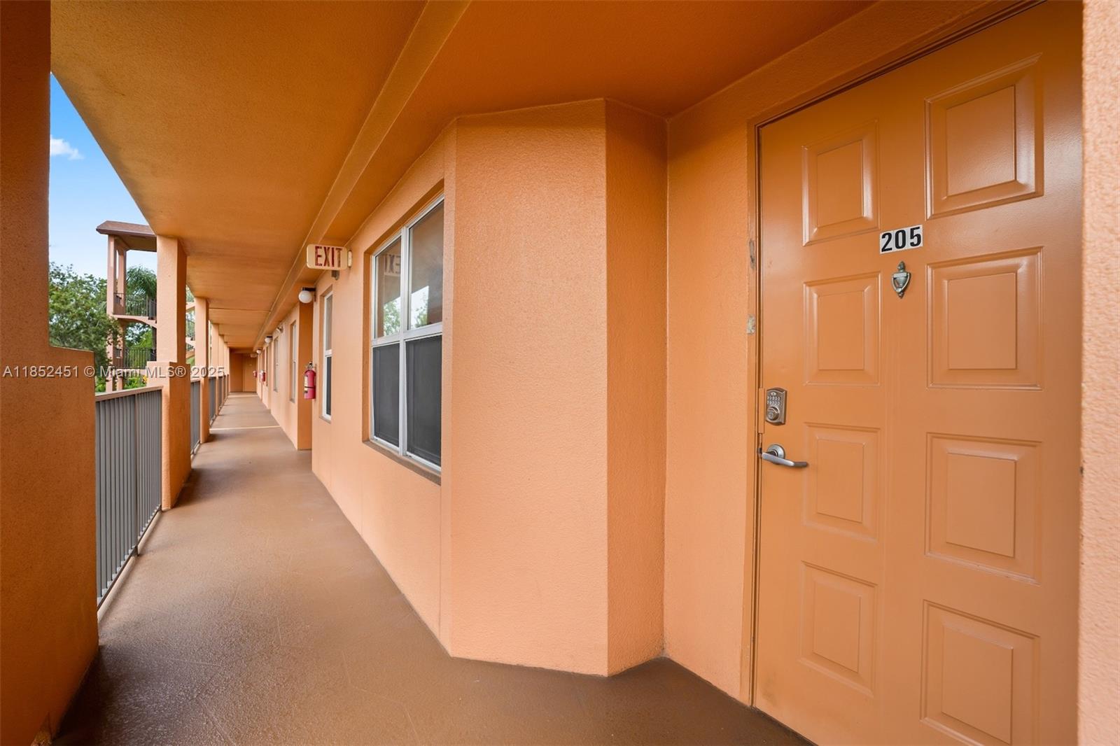 571 SW 141st Ave 205N