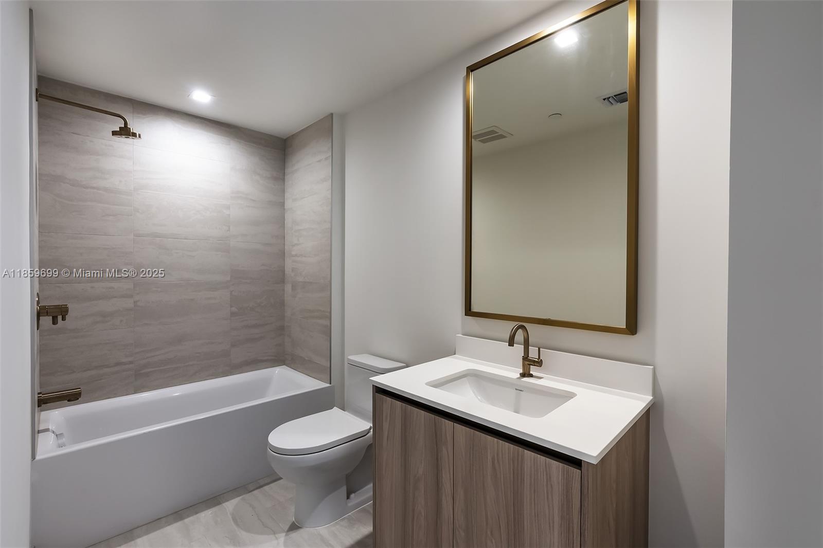 Viceroy Brickell - Residential