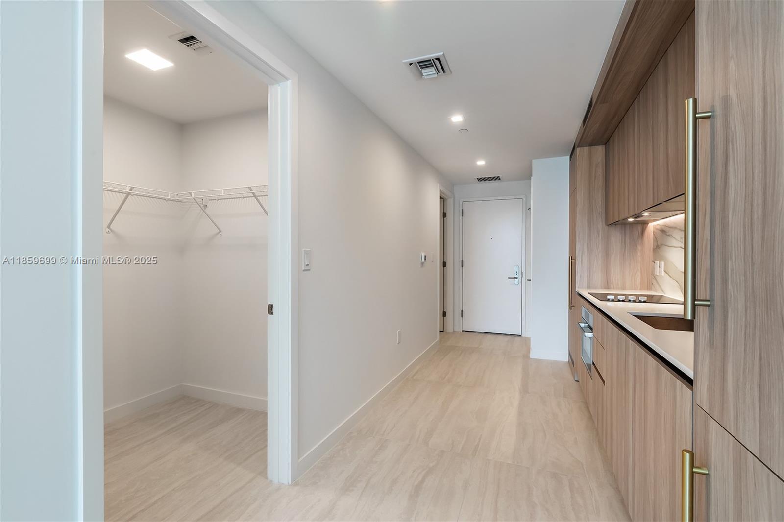 Viceroy Brickell - Residential