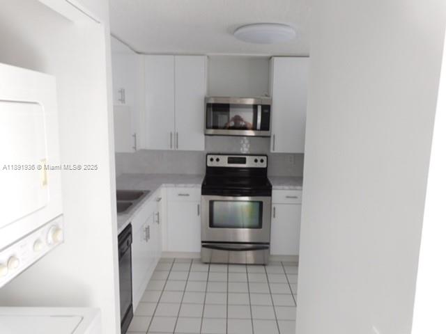 VILLA HOMES AT THE MOORS - Residential Lease