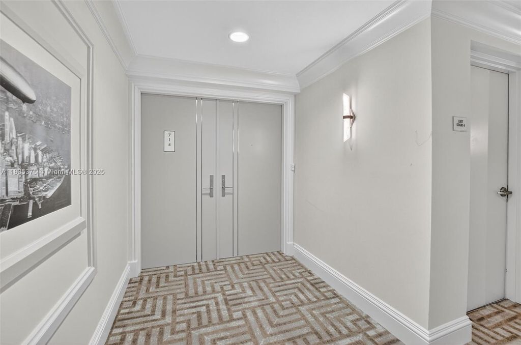 Photo of 200 E Palmetto Park Rd #714, Boca Raton, FL 33432 (MLS # A11835375)