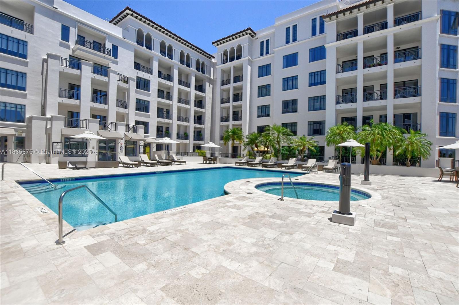 200 EAST PALMETTO PARK CO - Residential