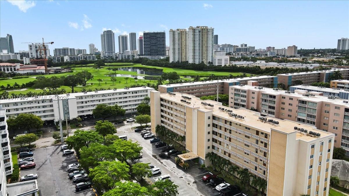 MEADOWBROOK TOWERS CONDO - Residential
