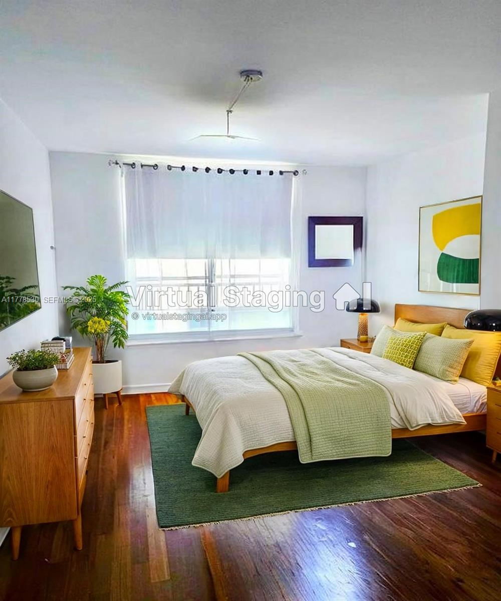 SOUTH BEACH HUDSON CONDO - Residential