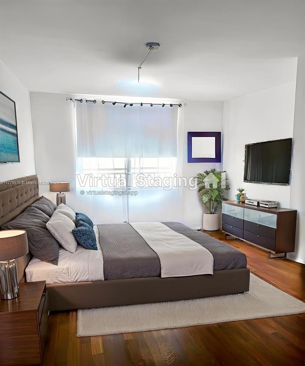 SOUTH BEACH HUDSON CONDO - Residential