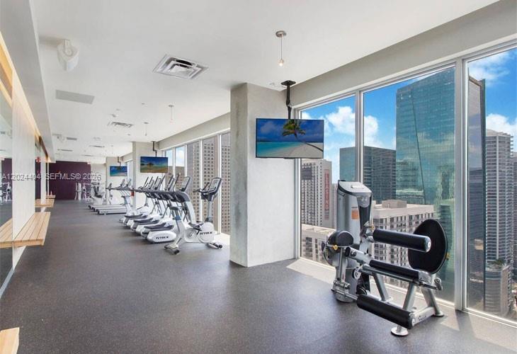 CENTRO CONDO - Residential
