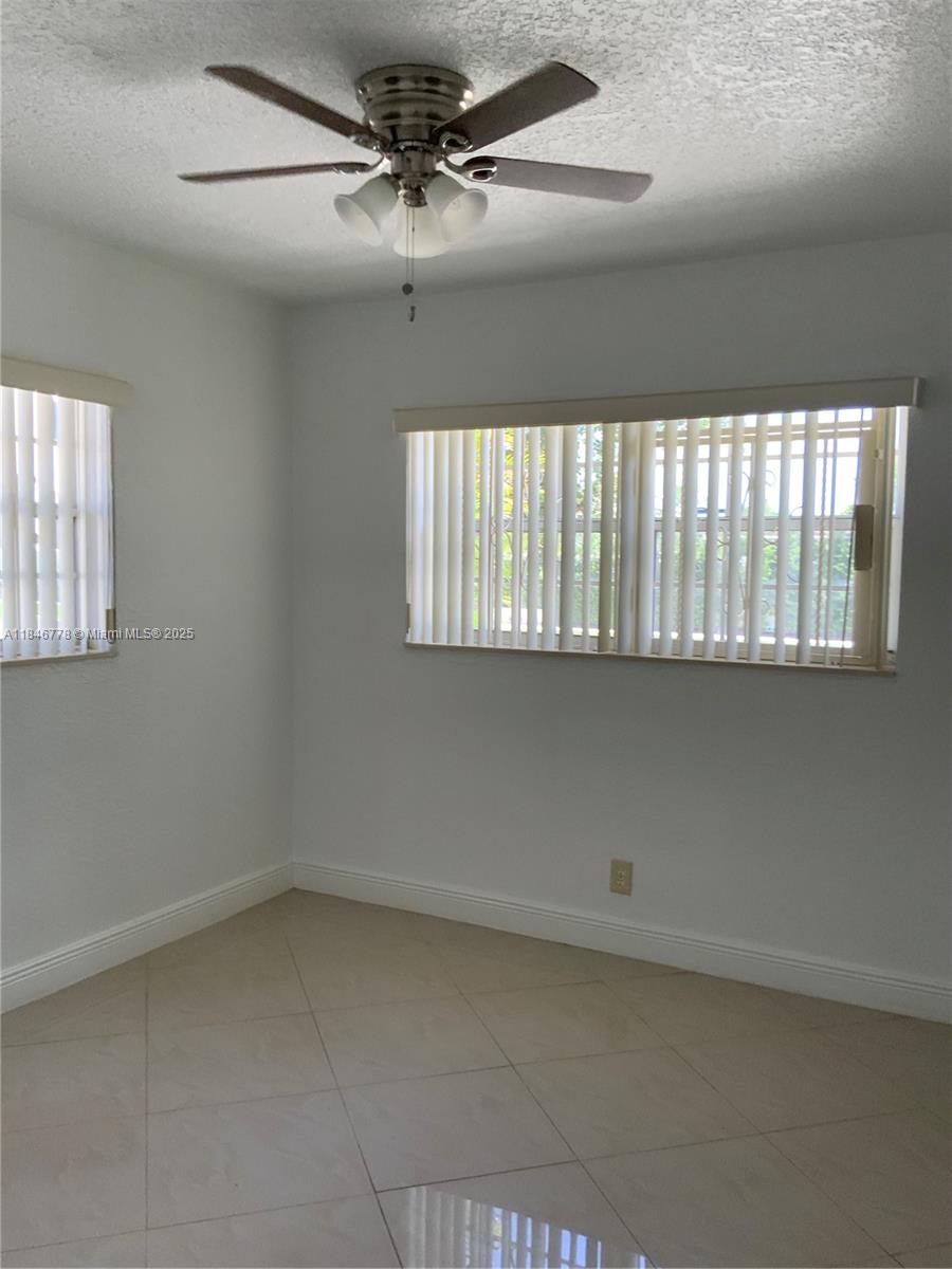 RO-LEN ACRES - Residential Income