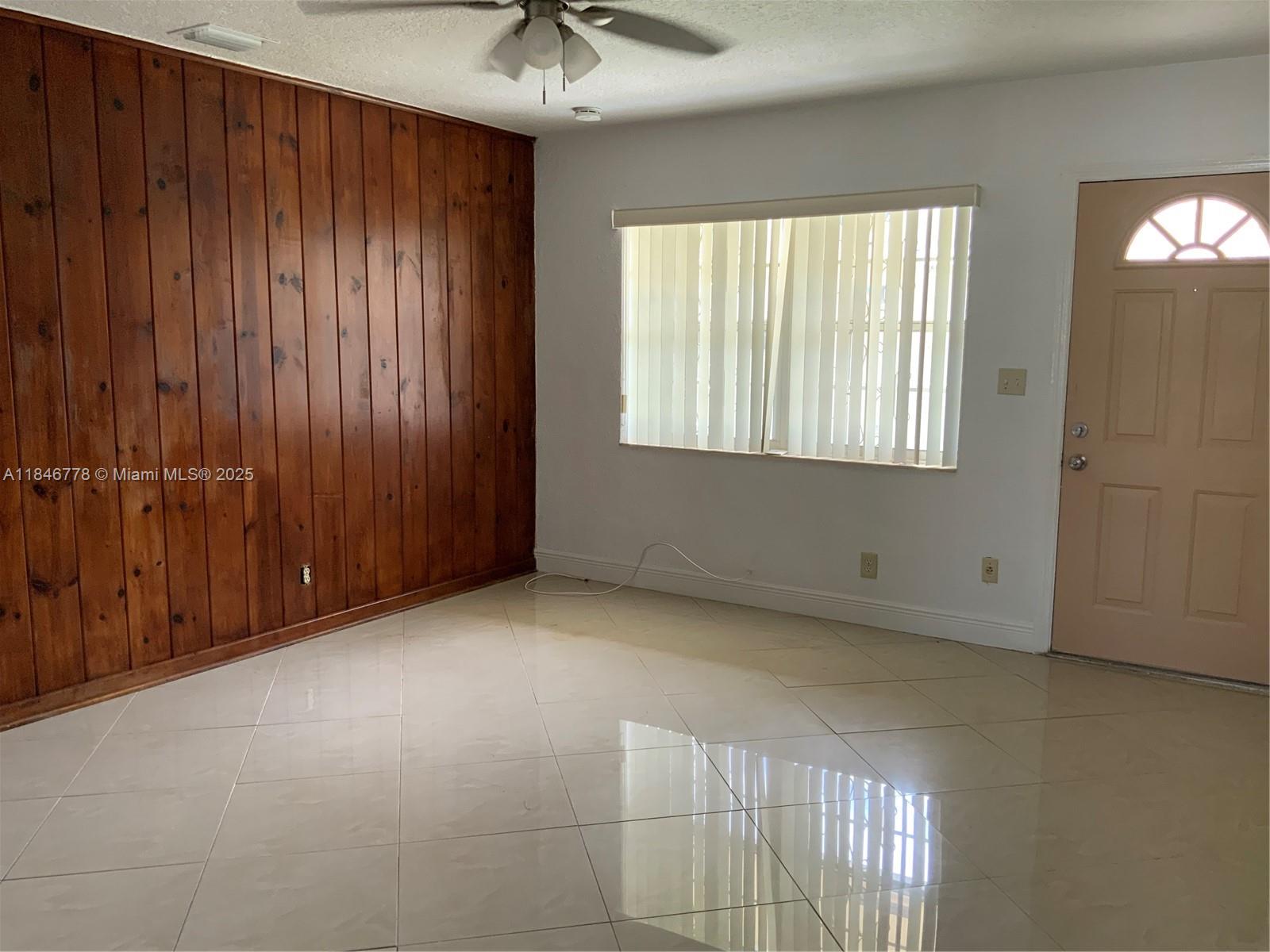 RO-LEN ACRES - Residential Income