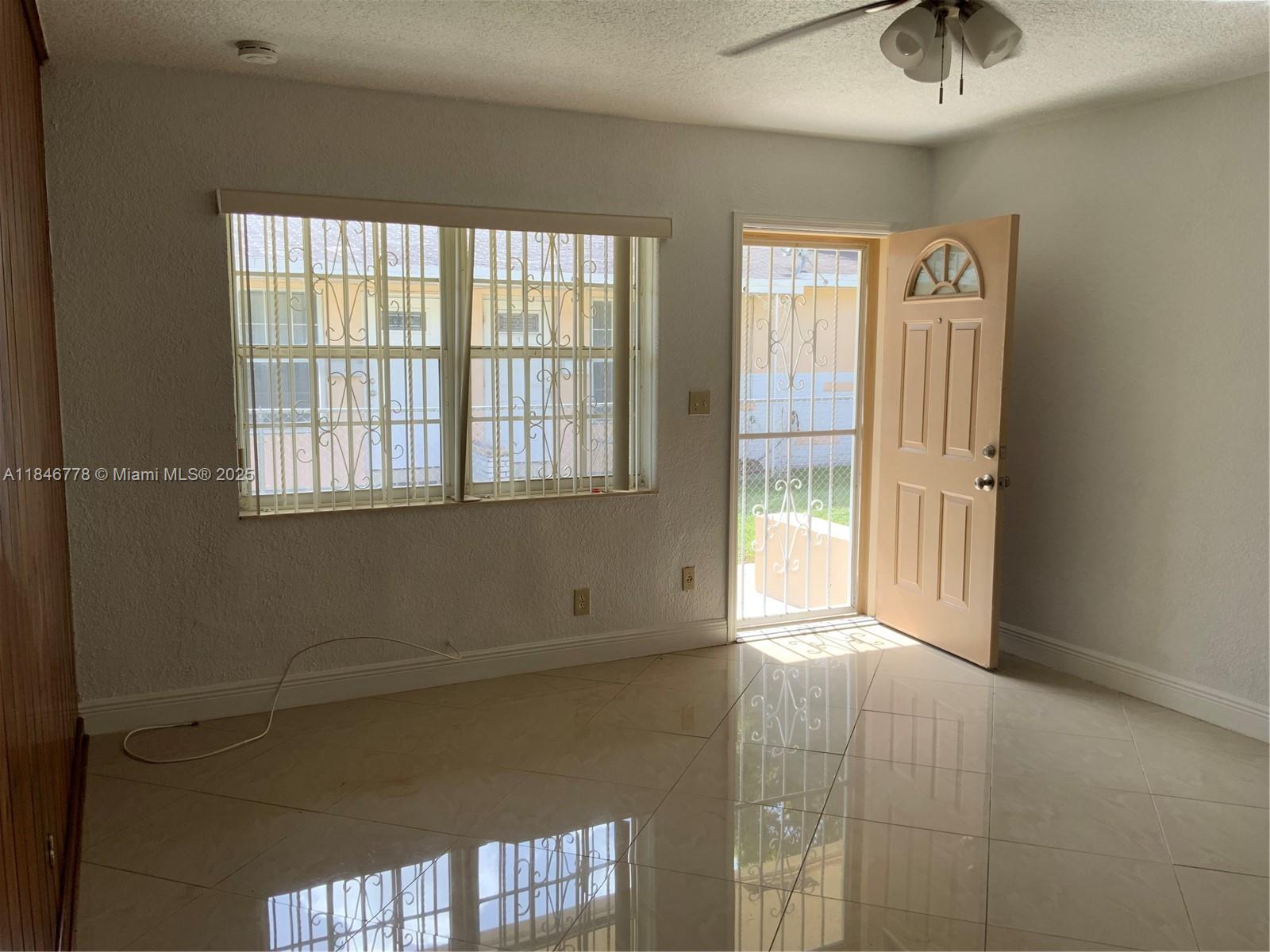 RO-LEN ACRES - Residential Income