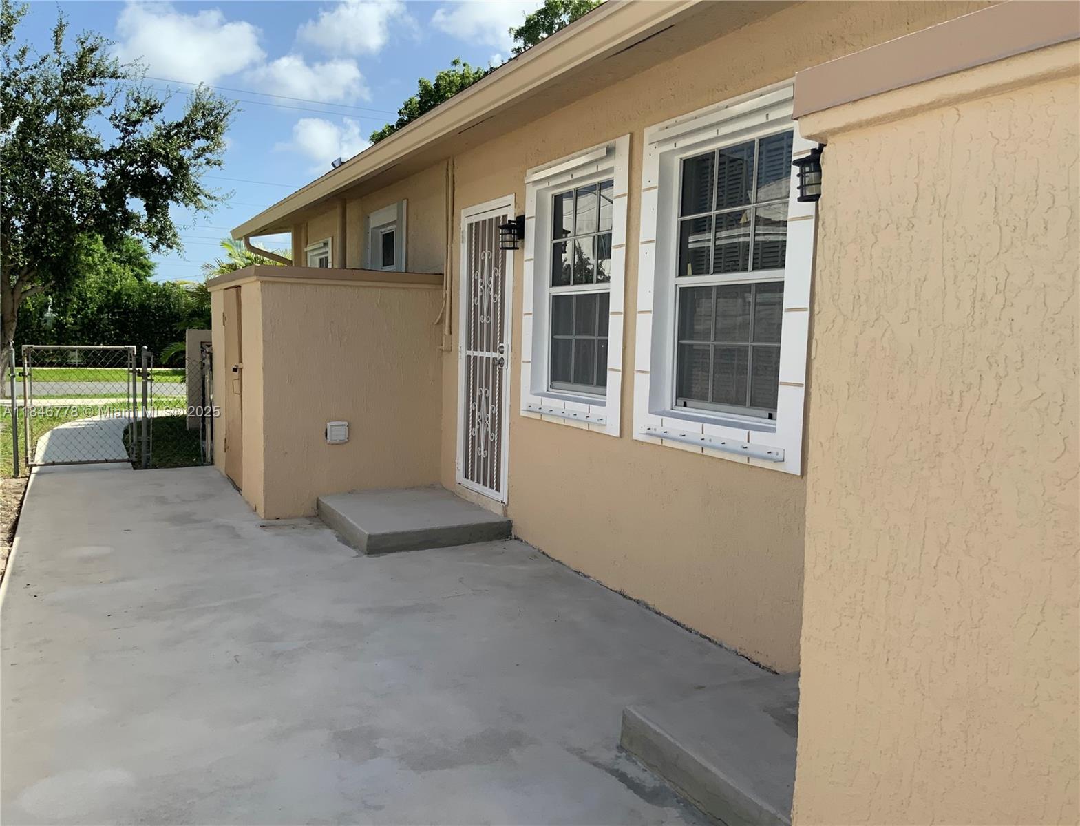 RO-LEN ACRES - Residential Income