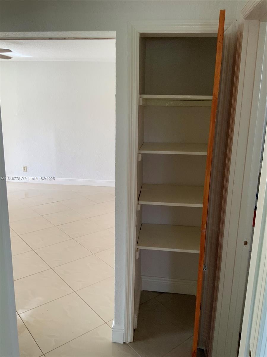 RO-LEN ACRES - Residential Income