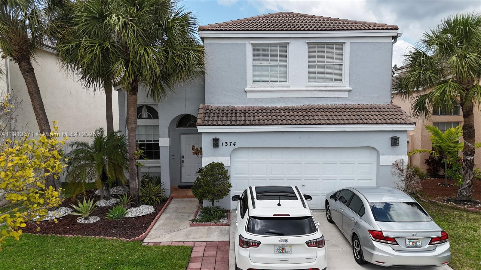 TOWNGATE - Residential Lease