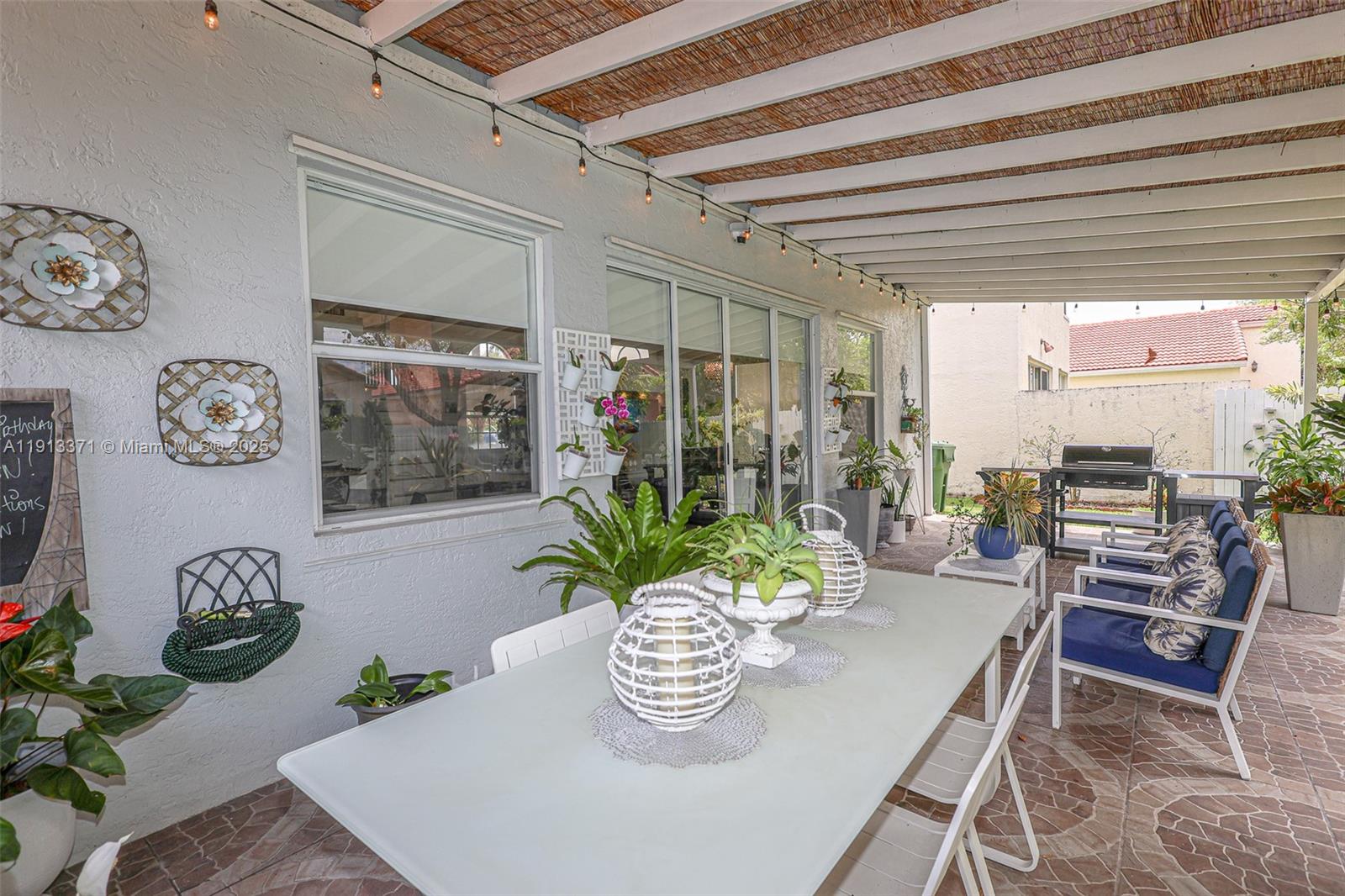 TOWNGATE - Residential Lease