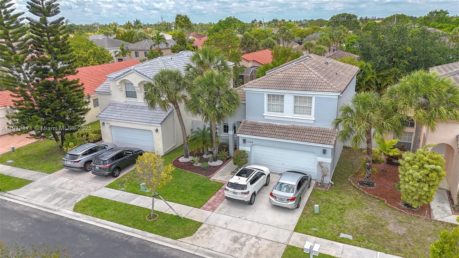 TOWNGATE - Residential Lease