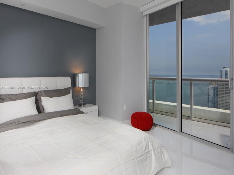 ICON BRICKELL NO TWO - Residential