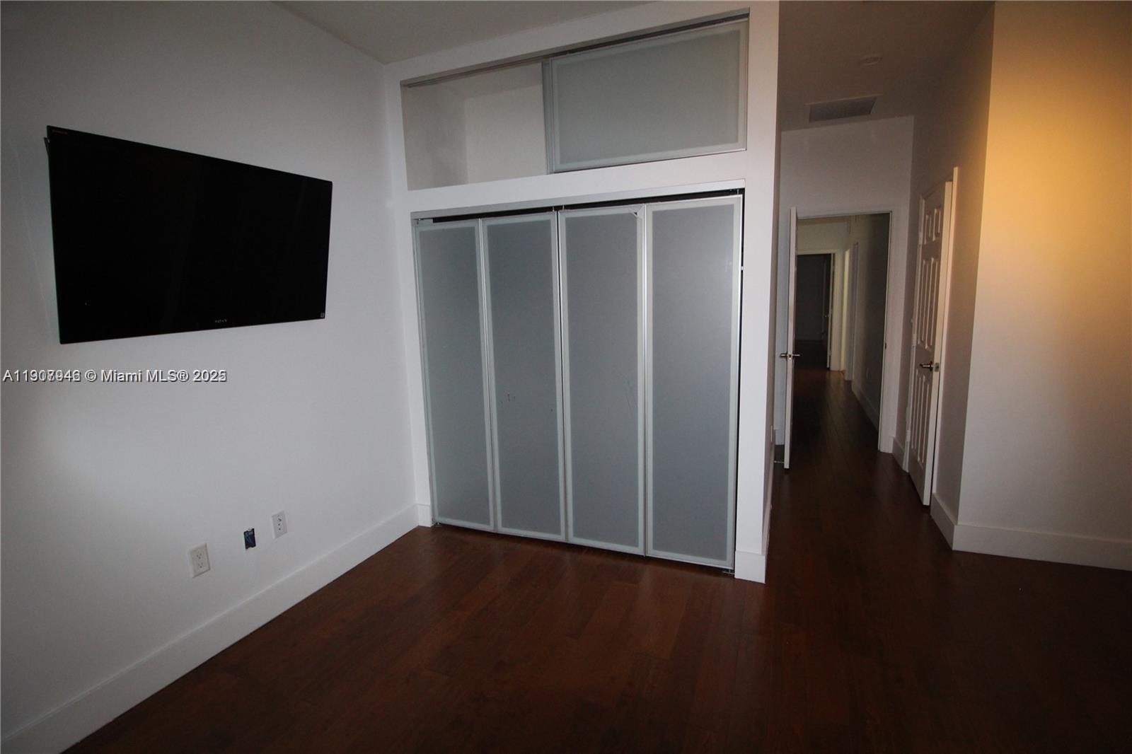 VINTAGE ESTATES - Residential Lease