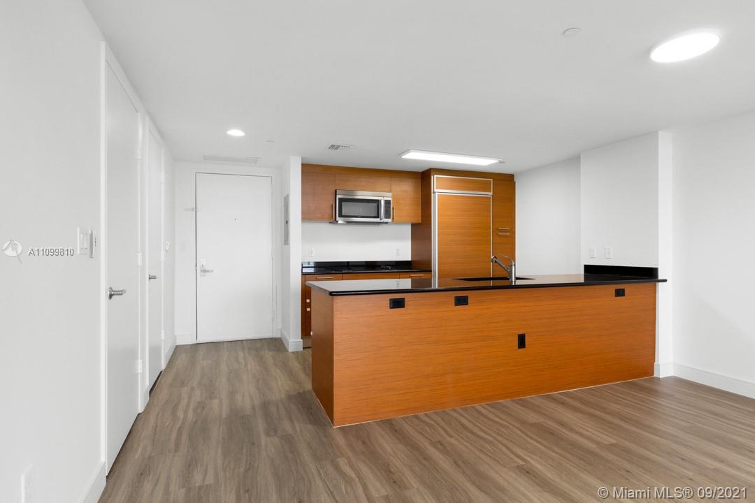 50 BISCAYNE CONDO - Residential Lease