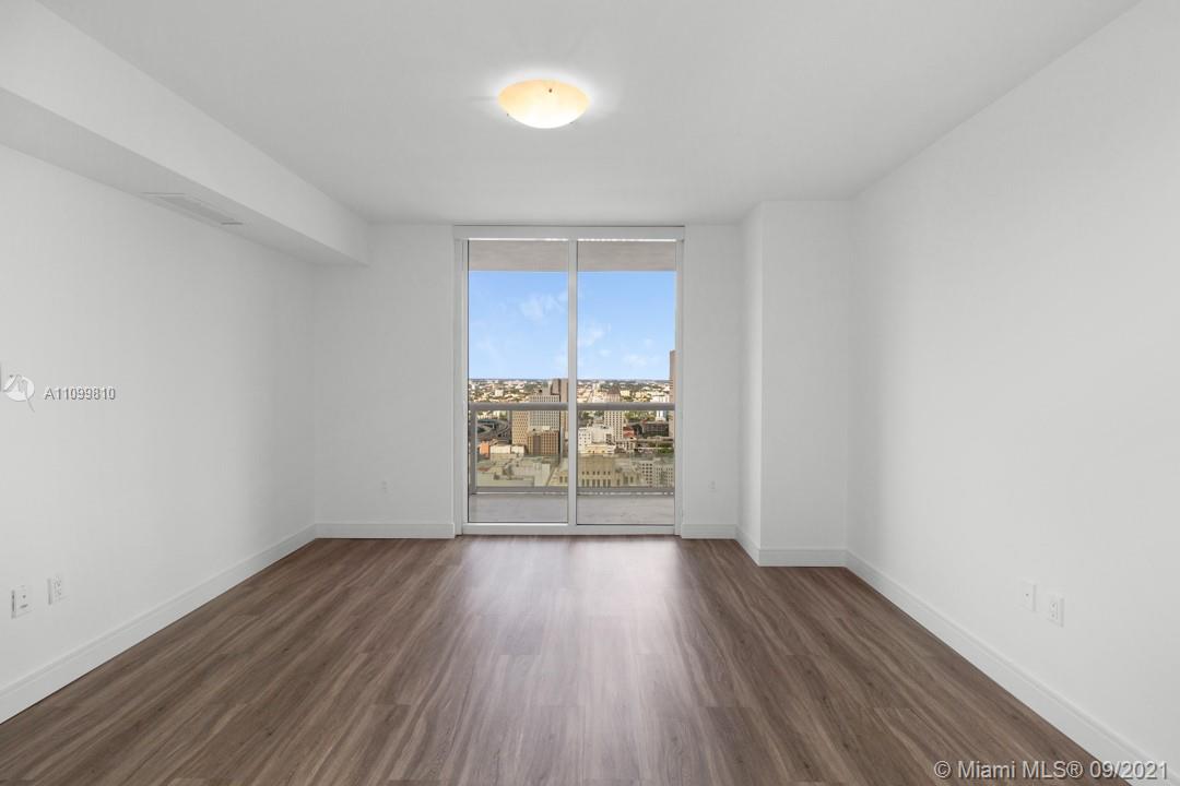 50 BISCAYNE CONDO - Residential Lease