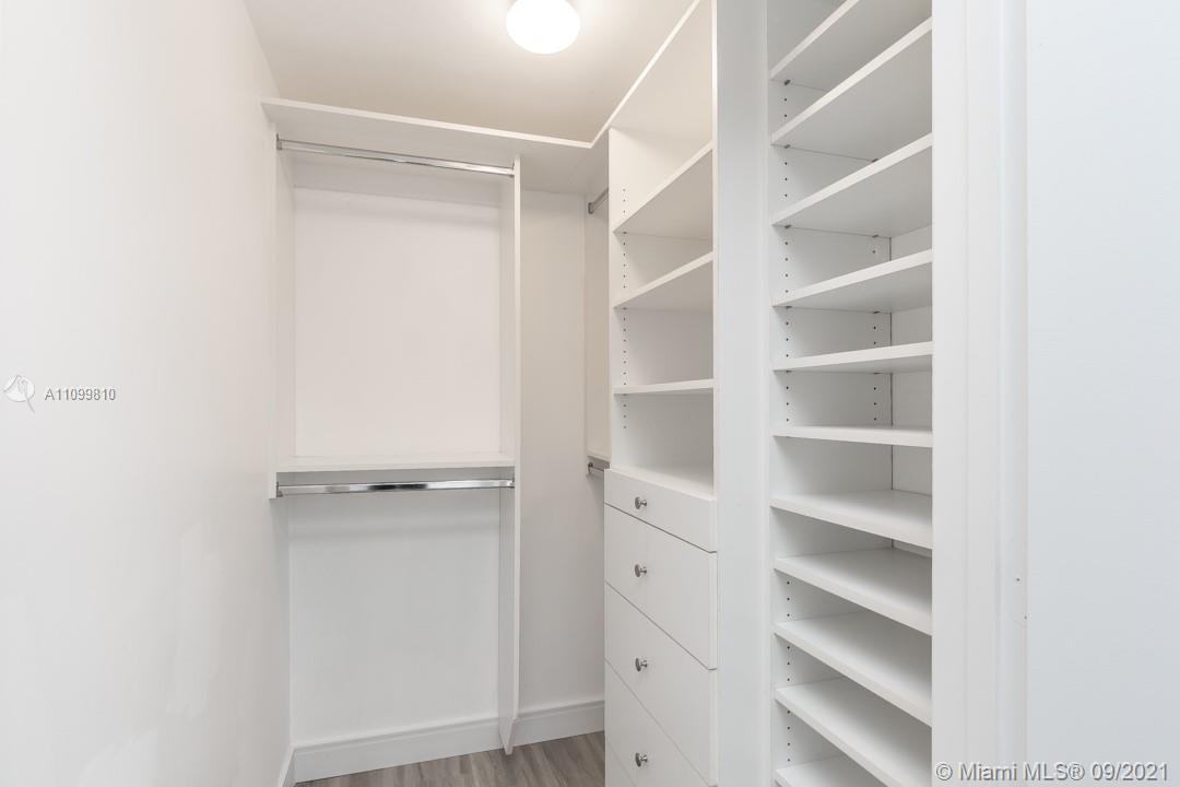 50 BISCAYNE CONDO - Residential Lease