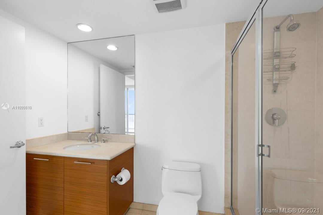 50 BISCAYNE CONDO - Residential Lease