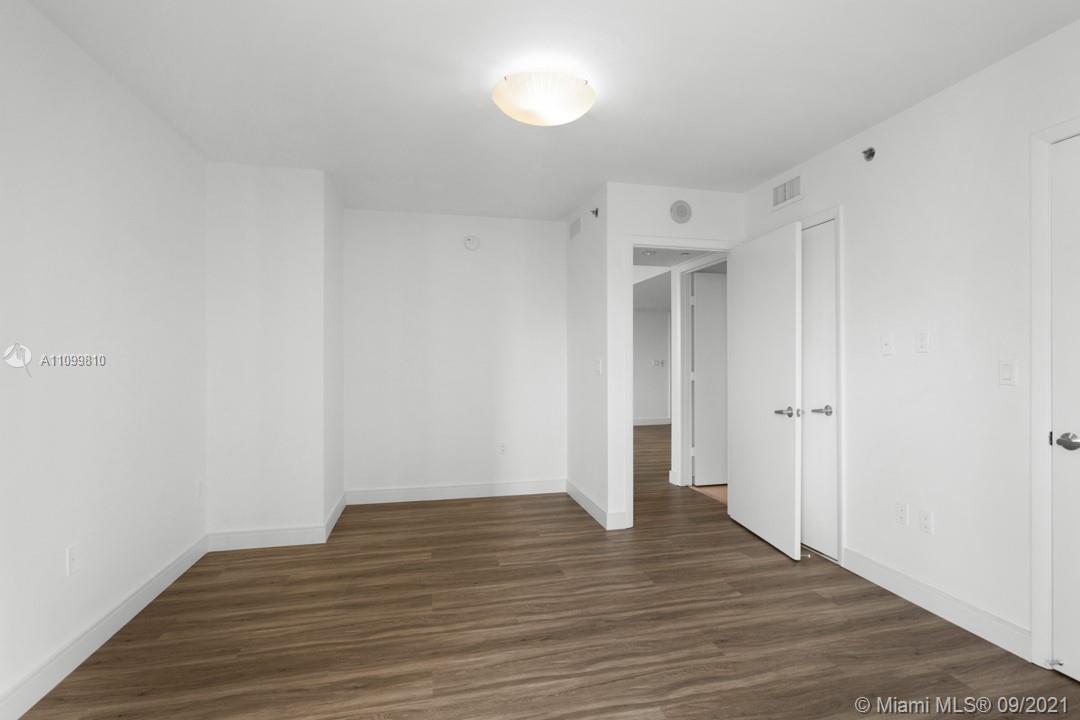 50 BISCAYNE CONDO - Residential Lease