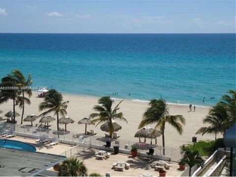 Tiny photo for 18683 Collins Ave #508, Sunny Isles Beach, FL 33160 (MLS # A12000036)