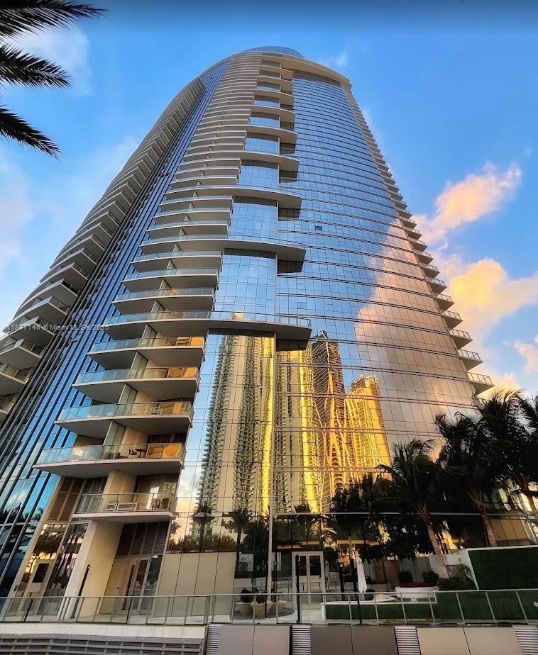 Prime Investment at Paramount World Center – Unit 302
FULL FURNISHED! TURN-KEY RENTAL BUSINESS OPPORTUNITY! UNIT GENERATED 5-7K MONTHLY
SHORT TERM 31 DAY RENTALS OK RENT 11 X A YEAR
Position your portfolio in one of Miami’s most desirable luxury residences. Paramount World Center is known for its strong rental demand, making this unit a high-performing asset. With world-class amenities, a central location, and constant international interest, this apartment offers excellent short-term and long-term ROI potential. Whether for corporate rentals, Airbnb, or long-term tenants, Unit 302 is ready to generate consistent income.
OWNER FINANCING
TEXT AGENT FOR ANY QUESTIONS