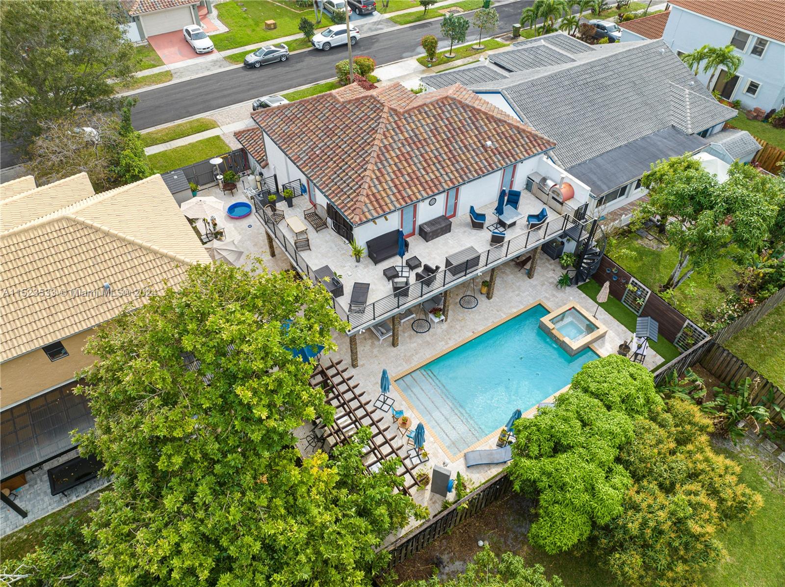 CINNAMON PLACE IV - Residential