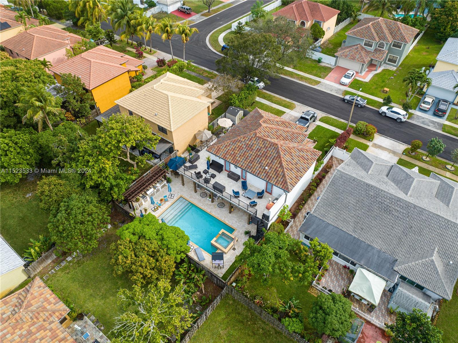 CINNAMON PLACE IV - Residential