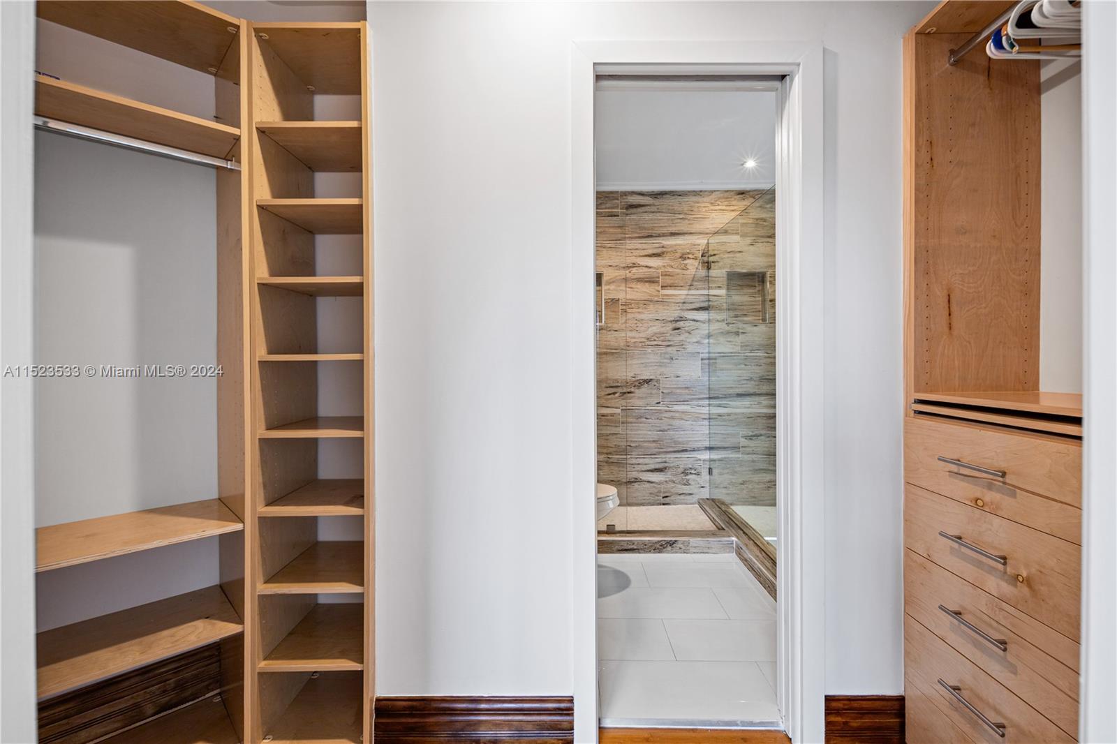 CINNAMON PLACE IV - Residential