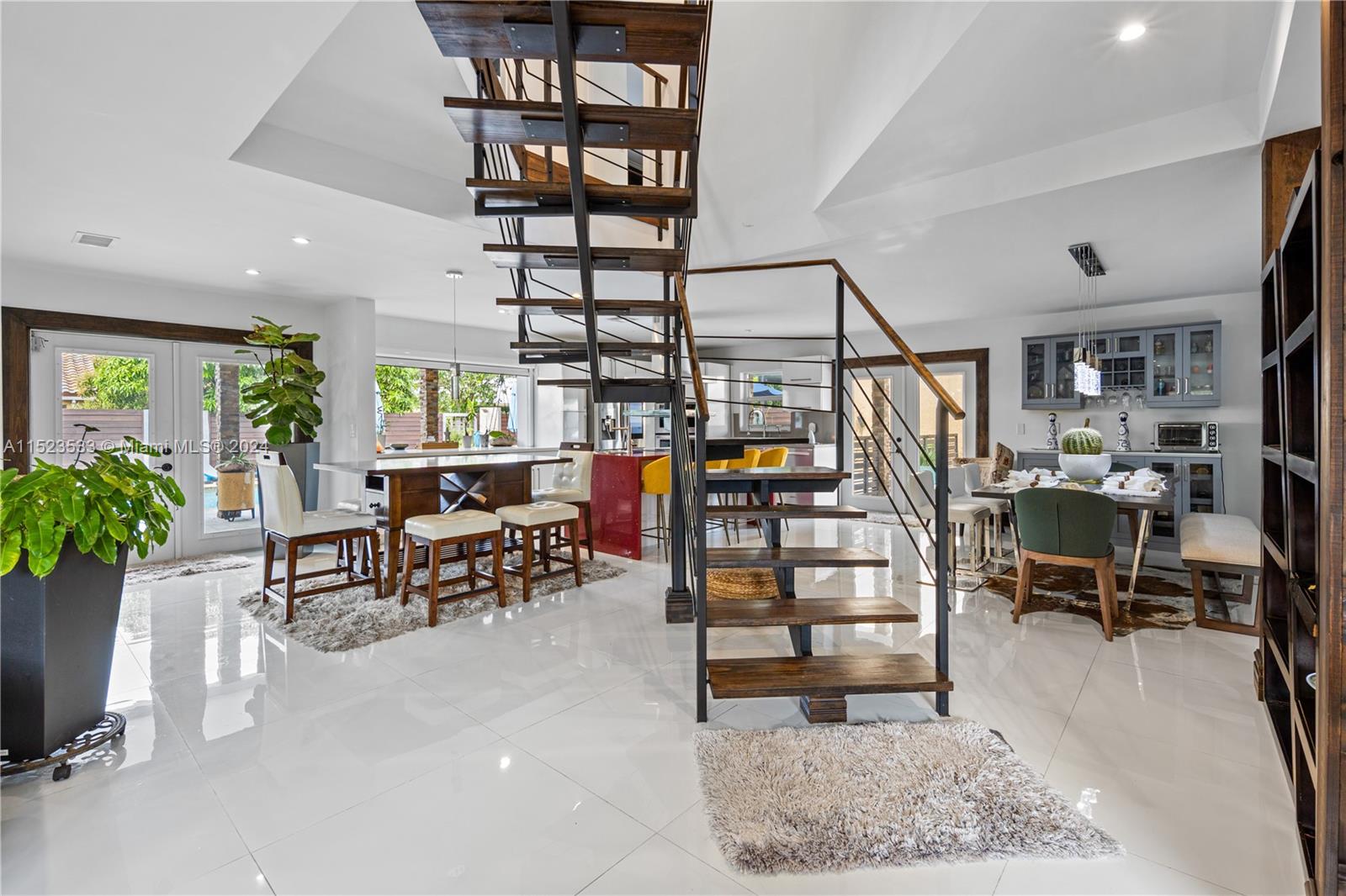 CINNAMON PLACE IV - Residential
