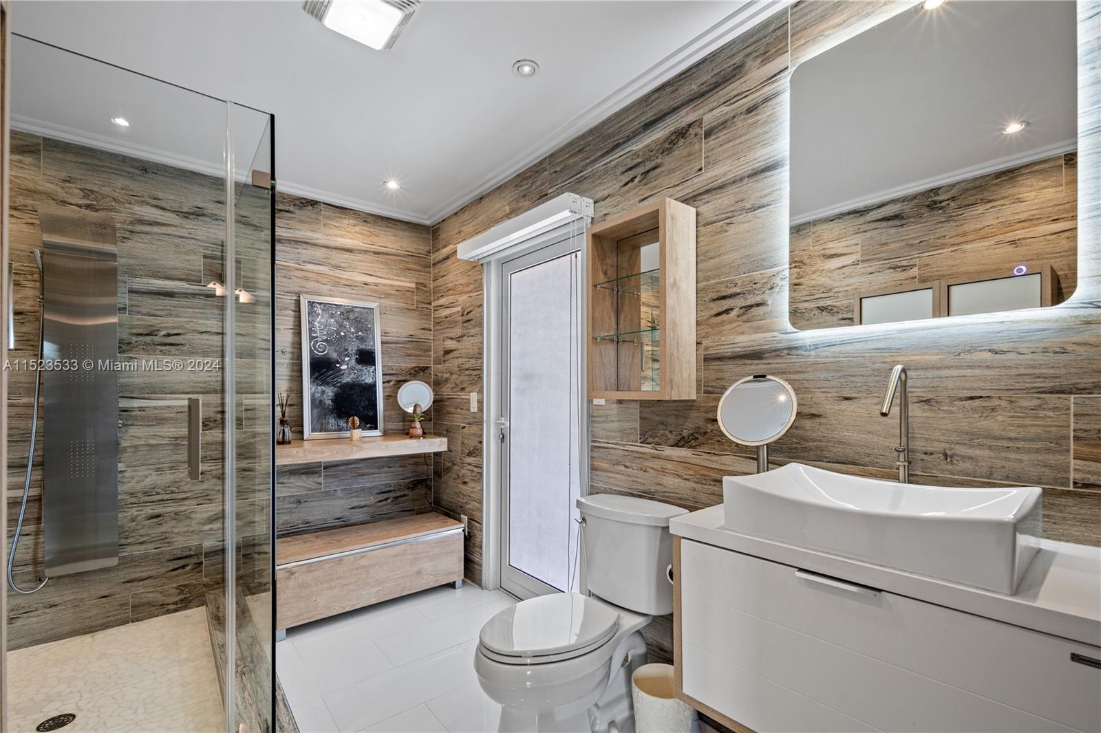 CINNAMON PLACE IV - Residential