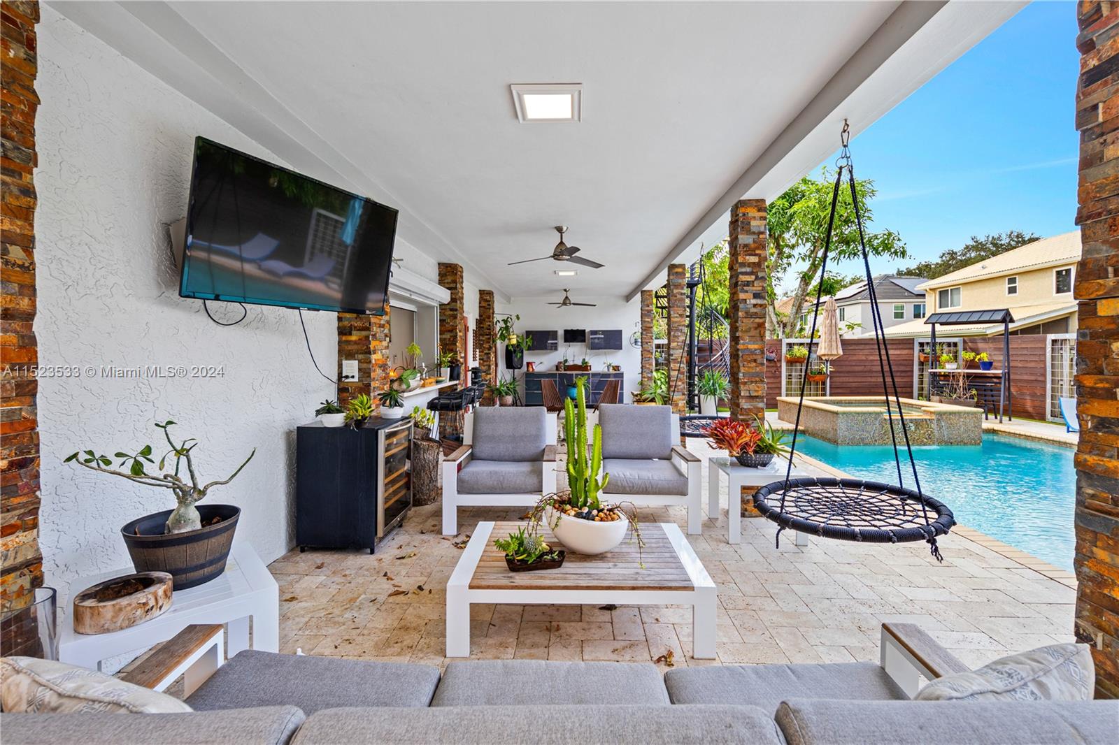CINNAMON PLACE IV - Residential