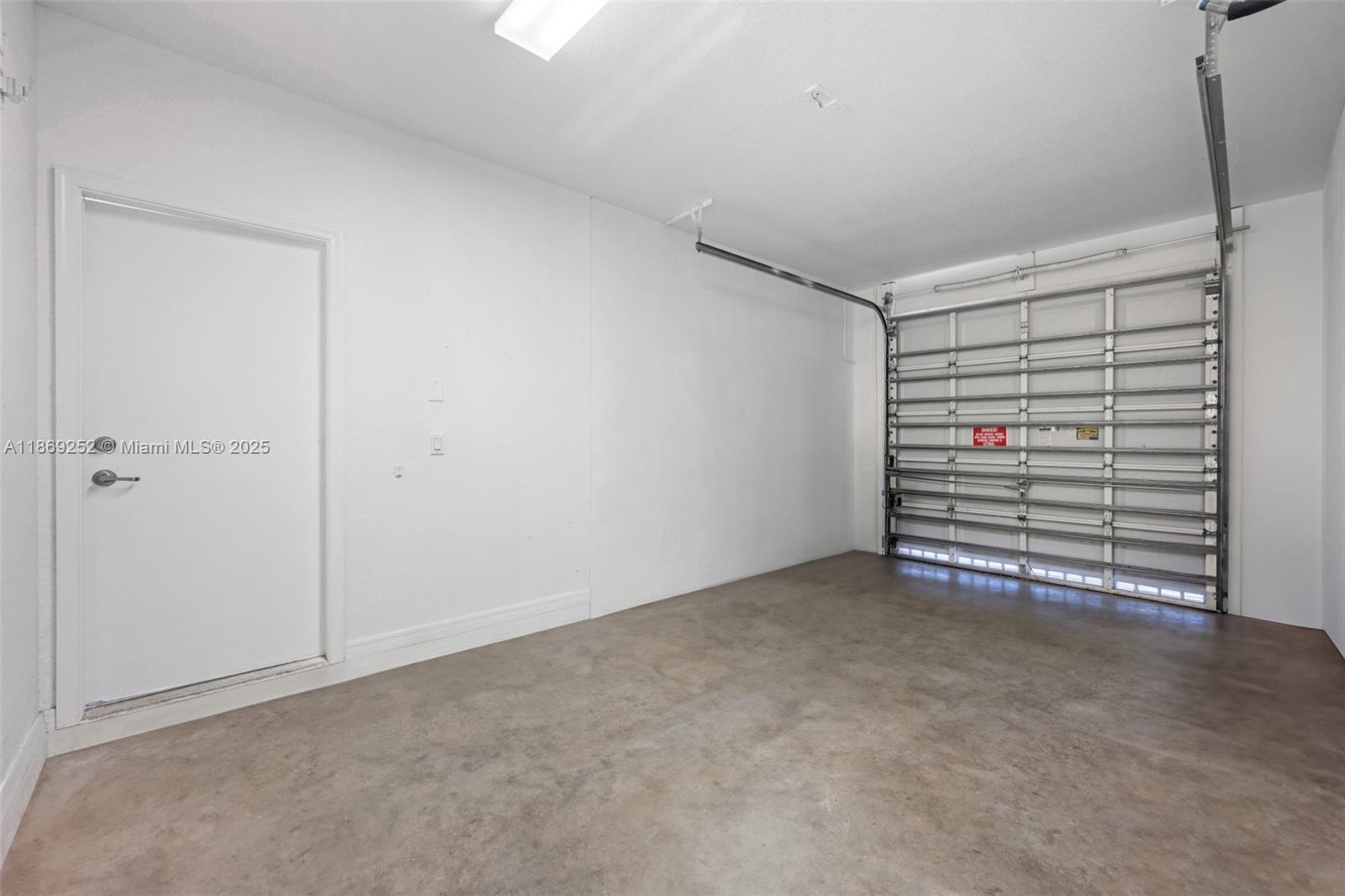 CAMBRIDGE PARK - Residential Lease