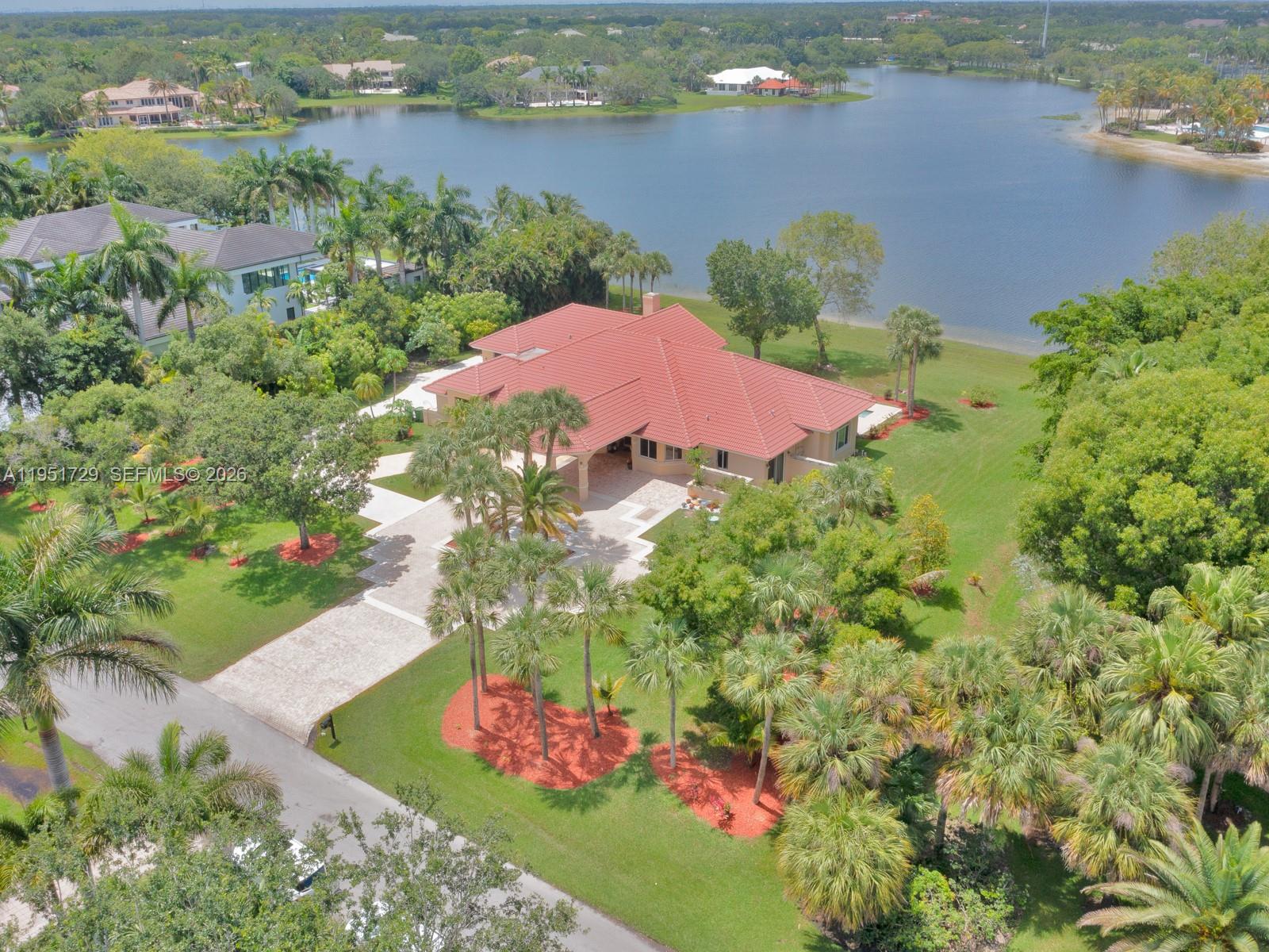 WINDMILL RANCH ESTATES - Residential