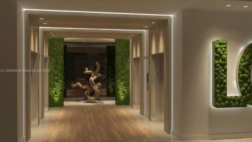 RONEY PALACE CONDO - Residential Lease