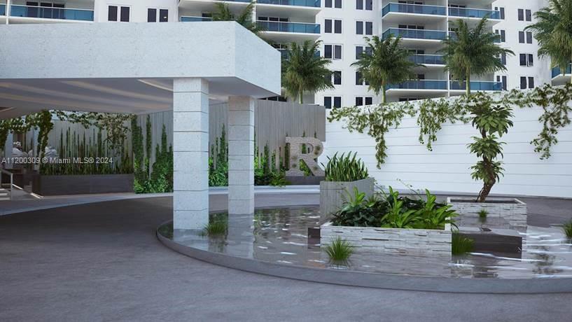 RONEY PALACE CONDO - Residential Lease