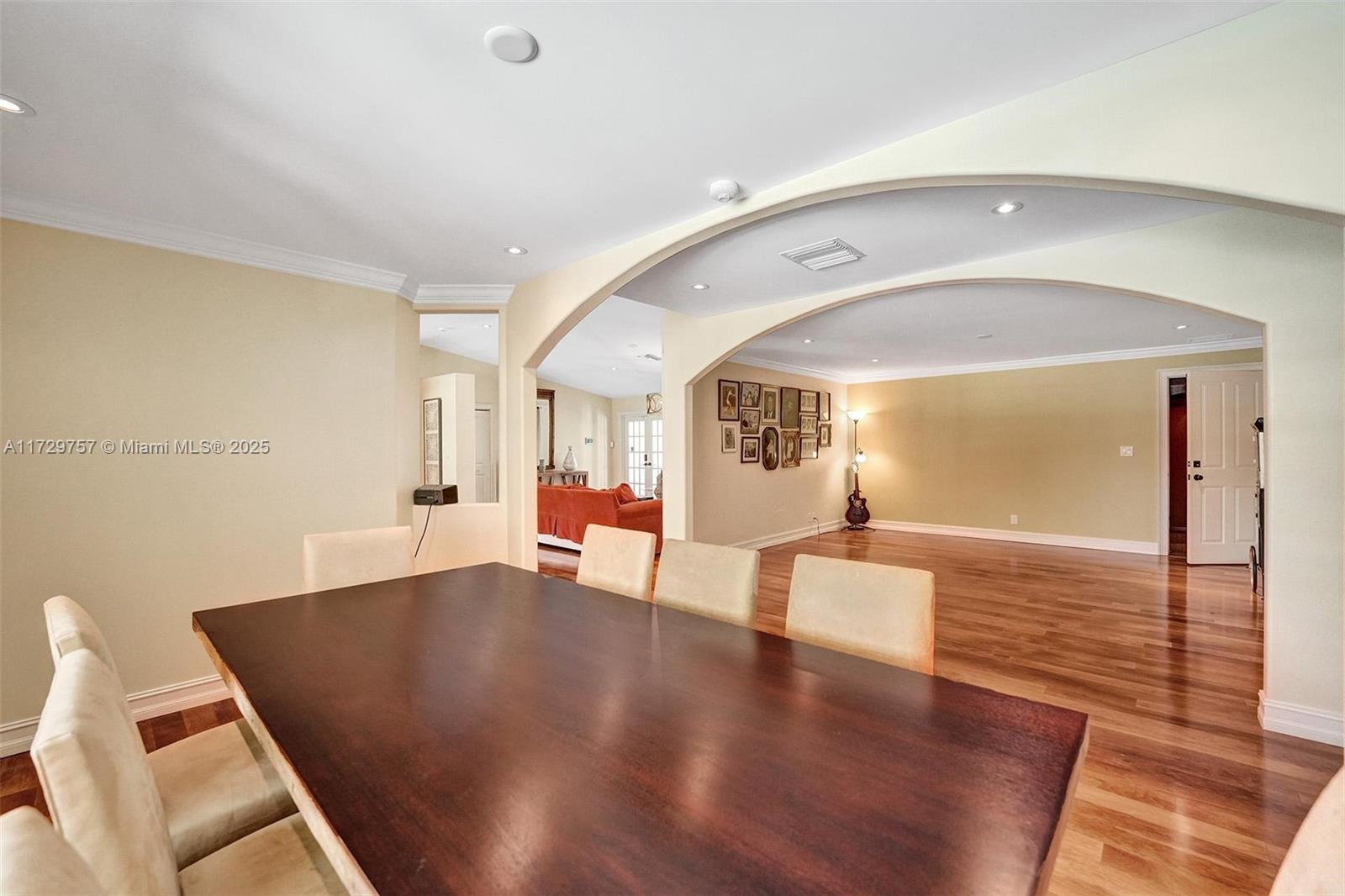 TAMARRON - Residential Lease