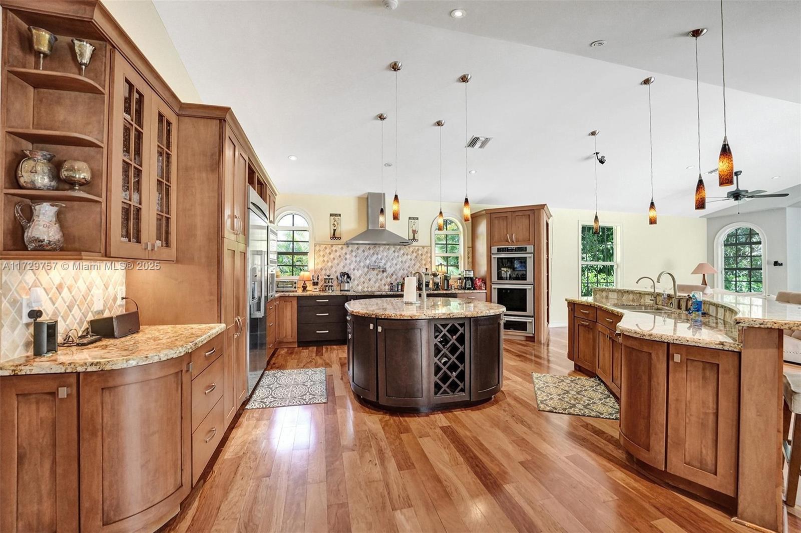 TAMARRON - Residential Lease