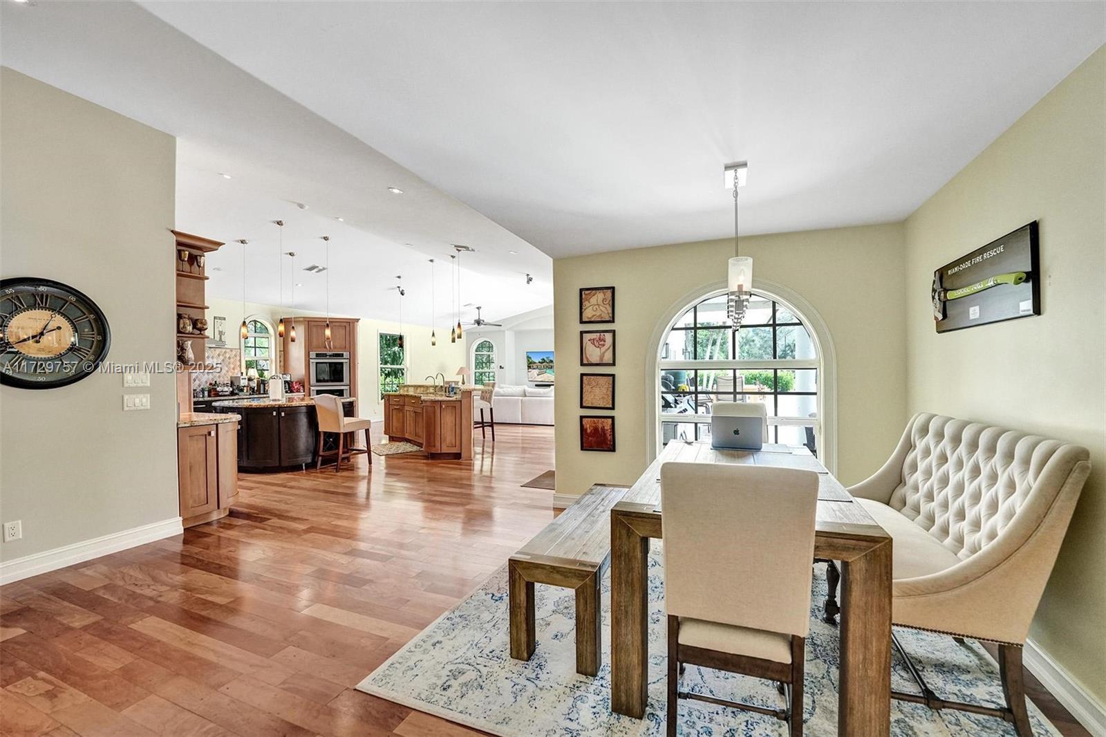 TAMARRON - Residential Lease