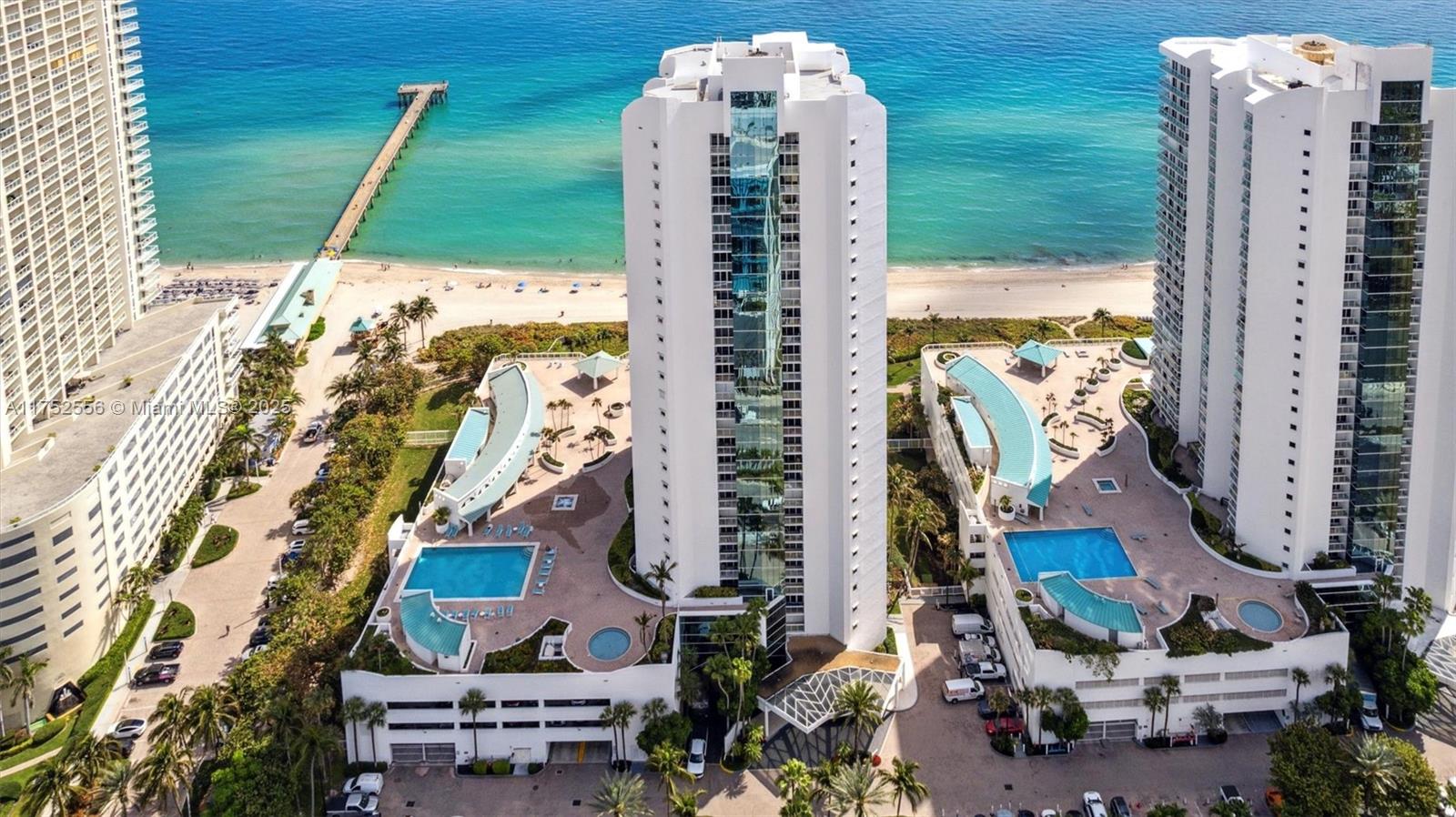 OCEANIA III CONDO - Residential