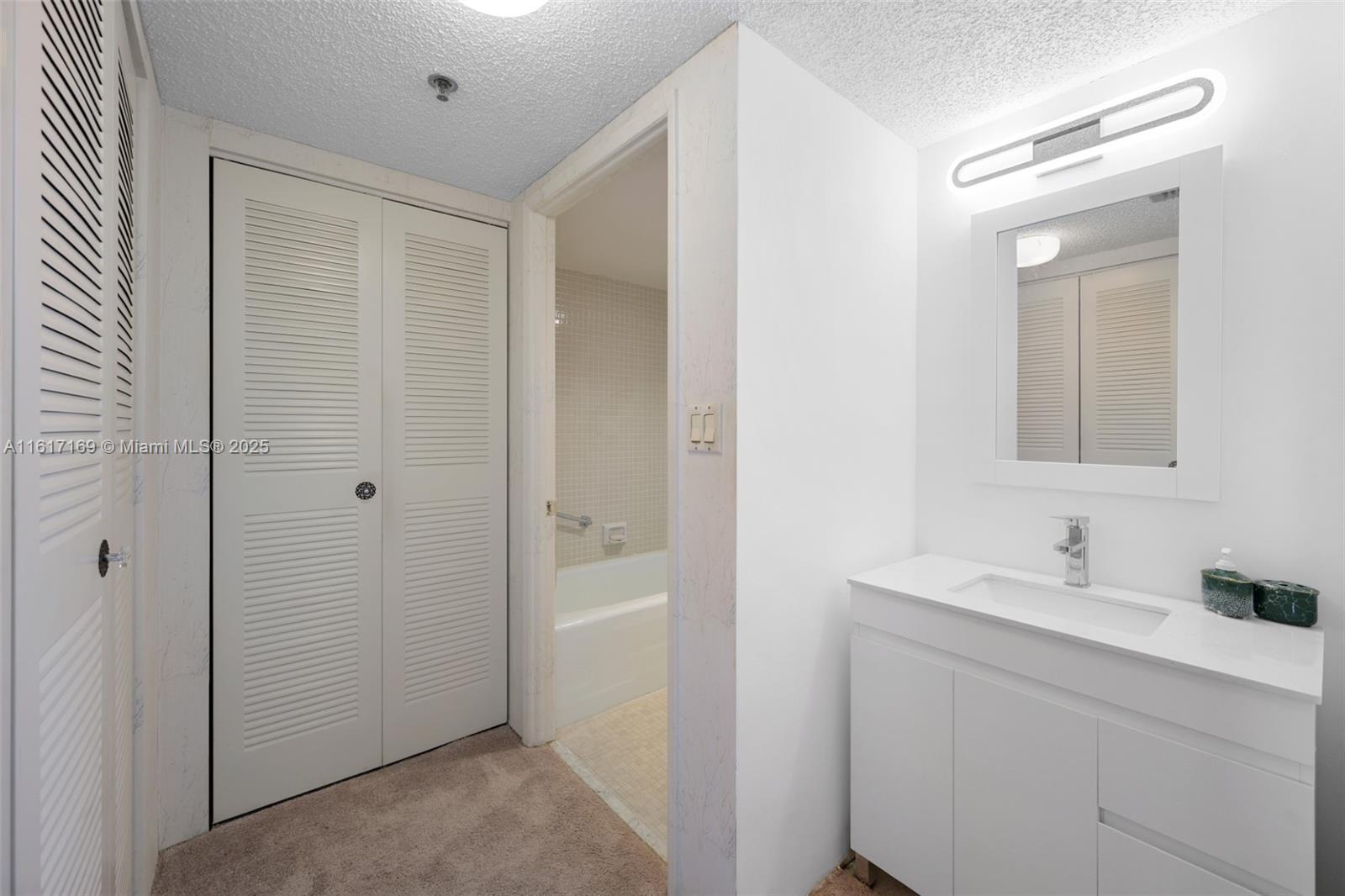 WATERVIEW CONDO - Residential